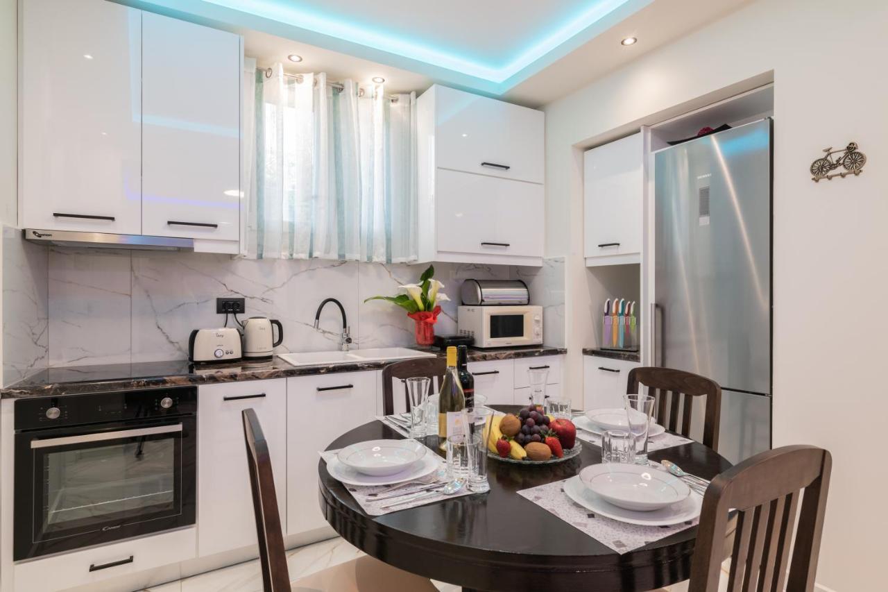 Apartment Alkeos